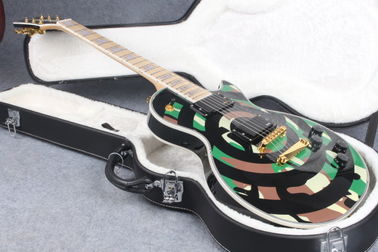 Chine Camouflage Guitare personnalisée Zakk Wylde EMG 81/85 Pickups Guitare électrique fournisseur