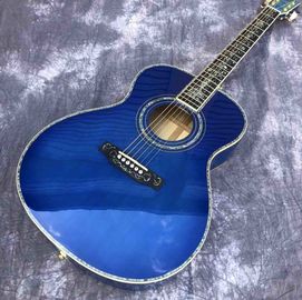 Chine Top en épicerie solide de style OM Guitare acoustique,Abalone Ébène clavier bleu Burst Maple dos et côtés Guitare acoustique fournisseur